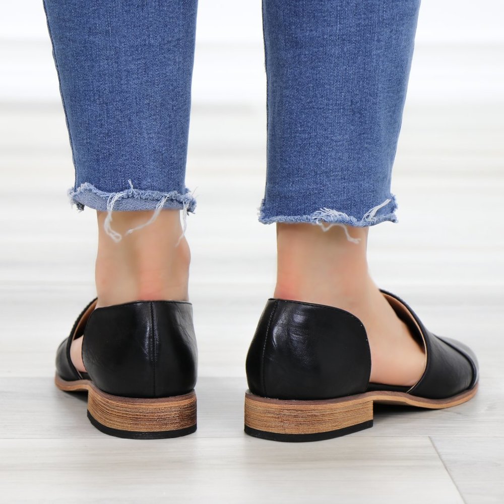 Black Opened Side Pointy Slip On Flat Loafer - Picture 9 of 13